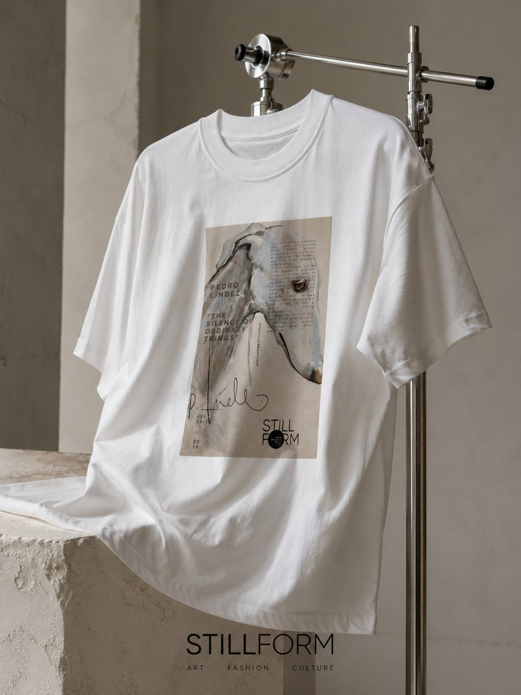 STILLFORM Tee Pedro Líndez – The Silence of Ordinary Things